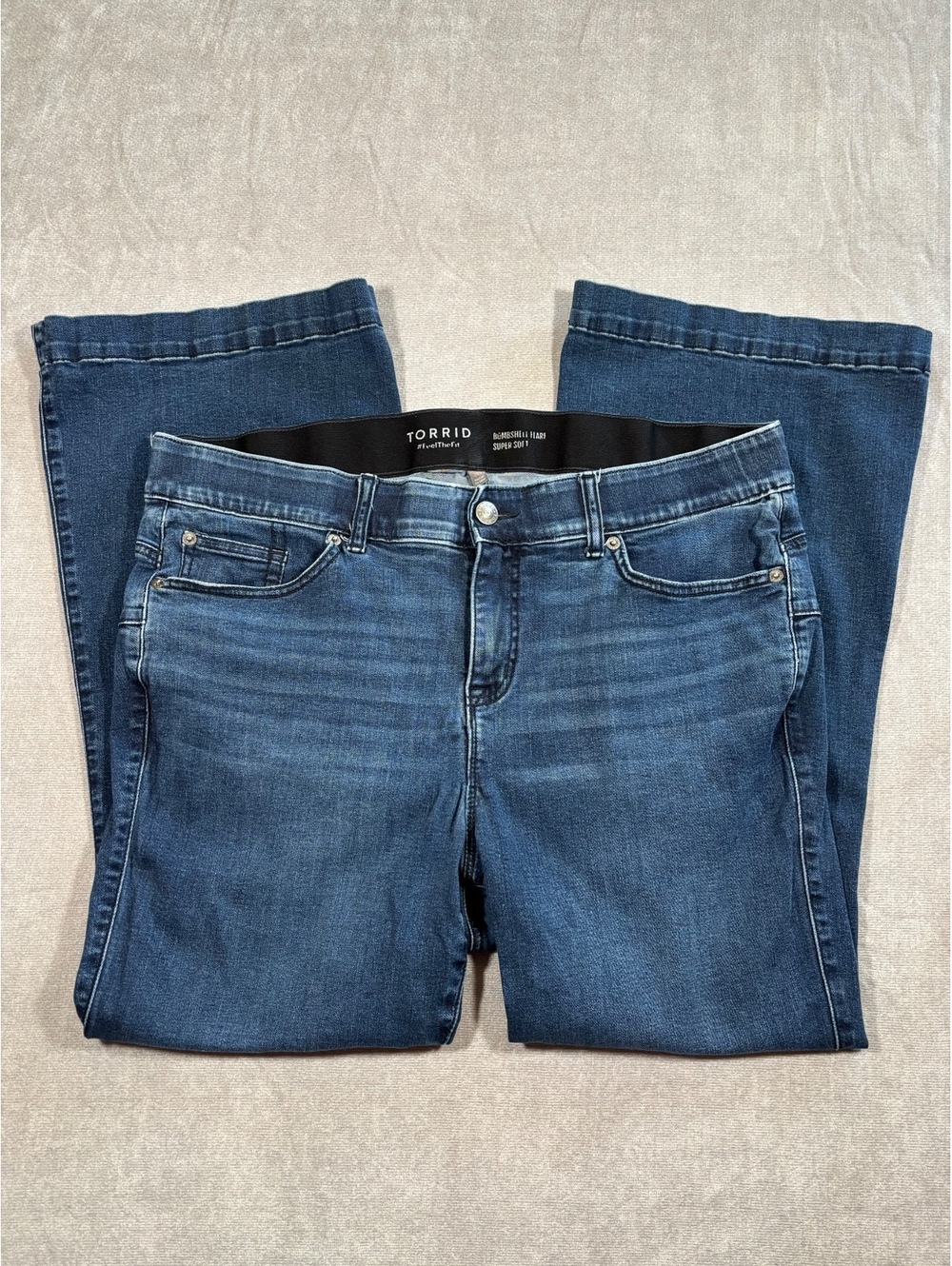Torrid Plus Size 20S Bombshell Flare Blue Denim Jeans Short Pull On High Waist